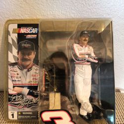 OFFICIALLY LICENSED NASCAR BY ACTION MCFARLANE SERIES 1 #3 DALE EARNHARDT SR. FIGURE 
