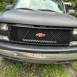 1(contact info removed) Chevy Silverado 1500 Head Lights And Grille 