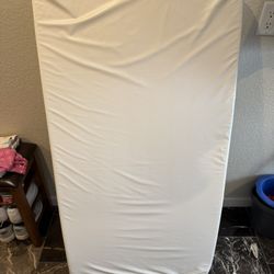 Moonlight Baby Little Dreamer crib mattress