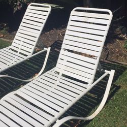 Two Garden Treasures Pagosa Springs Aluminum Stackable Patio
