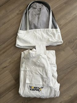 Bee Suit (excellent Condition)