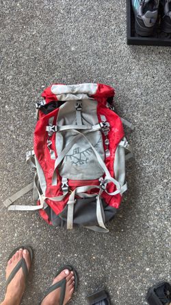 Osprey Technical Hiking Backpack (35L)