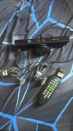Xbox 360 Kinect , 360 Controllers Cable And Xbox Control
