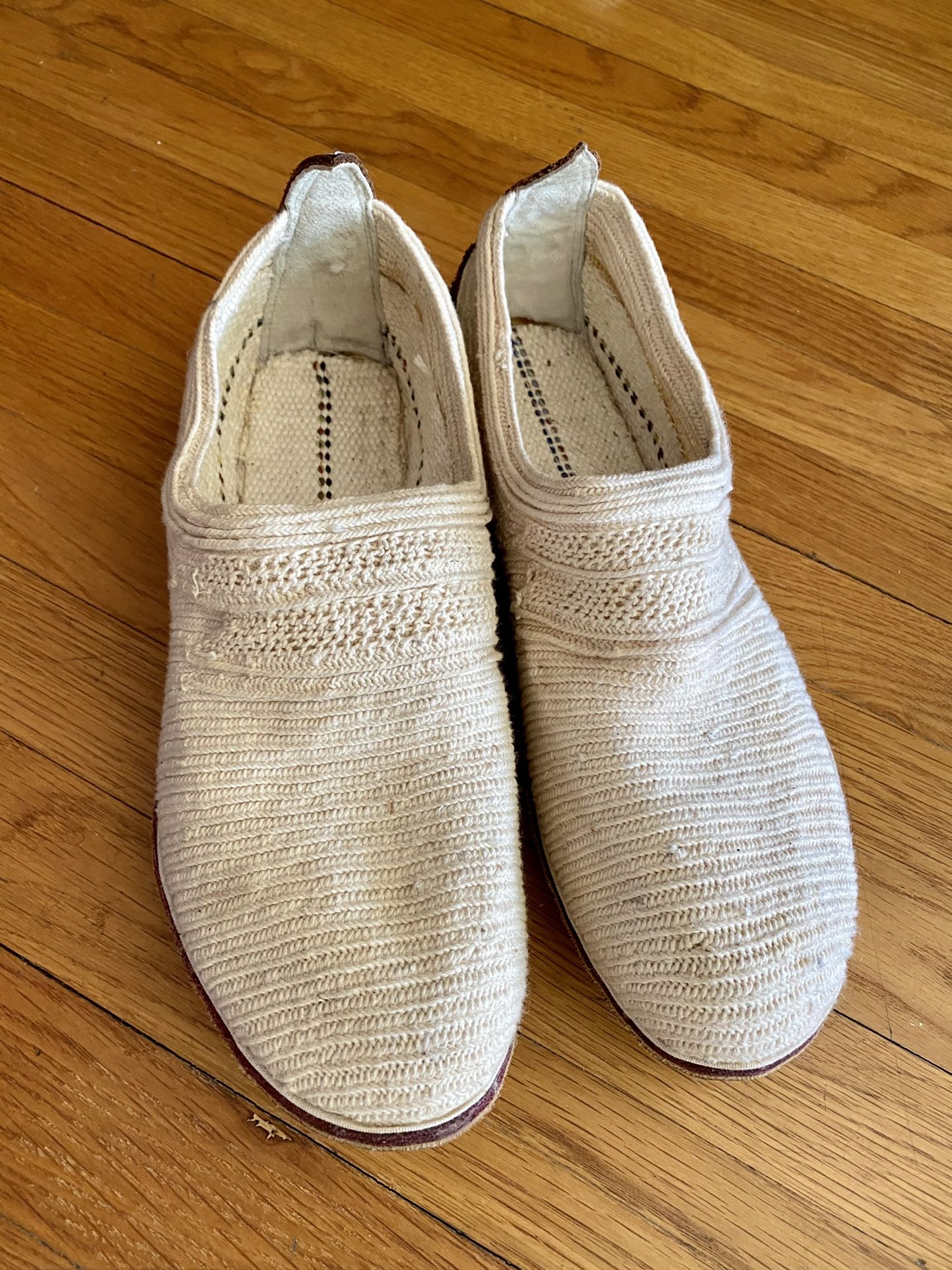 Persian Traditional Shoes (Giveh) Authentic Handmade (Size 8)