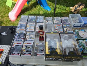 YARD SALE "WE GOT STUFF"