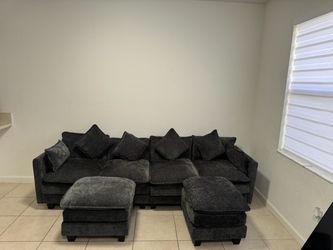 Hanherry 107β Dark Grey Cloud Couch Sectional β $525 OBO