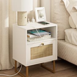 Amazon Nighstands - 2 included