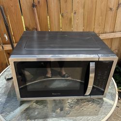 Microwave