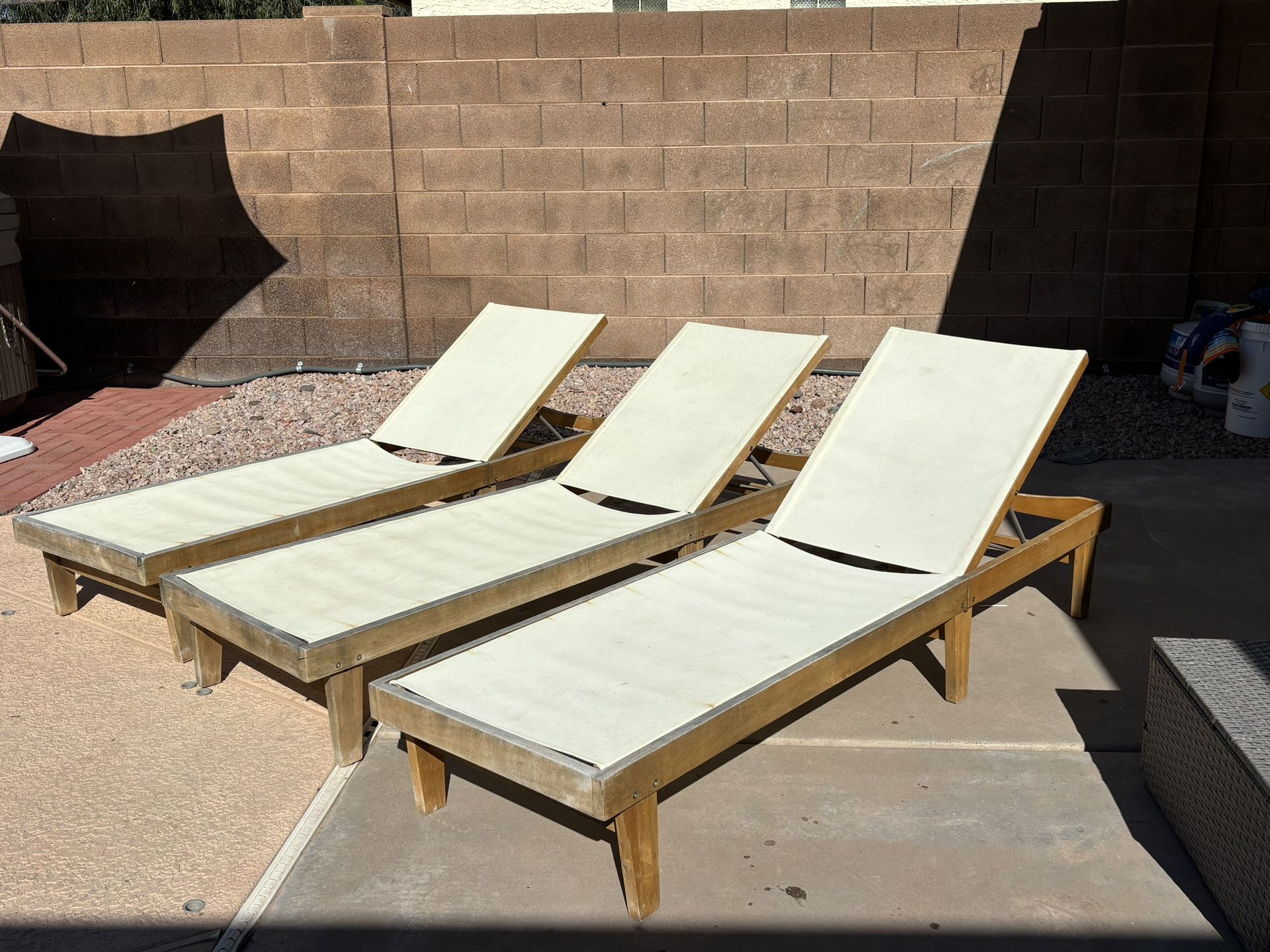 3 Pool Recliner Chairs 