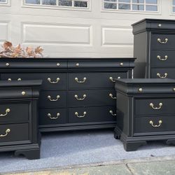 Gorgeous Black Ashley Tall Queen 4 Piece Set