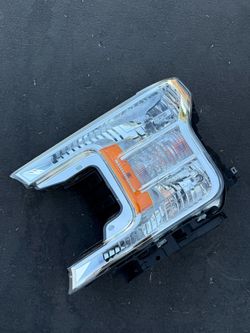 LH 2018 2019 2020 Ford F-150 F150 Headlight Headlamp Chrome Halogen Left Side