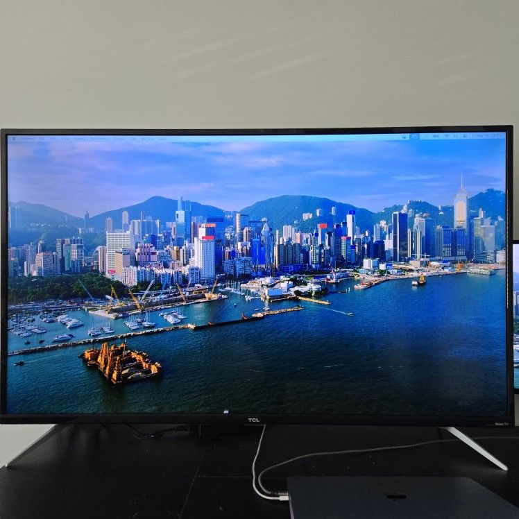 TCL 50” Class 4-Series 4K UHD HDR Roku Smart TV - 50S425