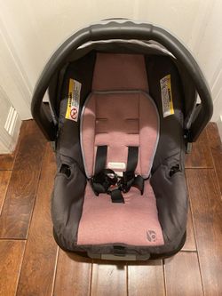 Baby Trend car seat