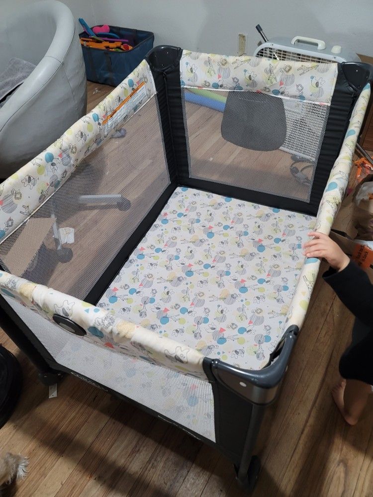 Graco Playpen