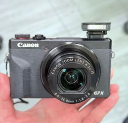 Canon PowerShot G7X Mark III Camera