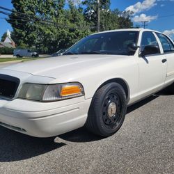 2011 FORD CROWN VICTORIA 160K