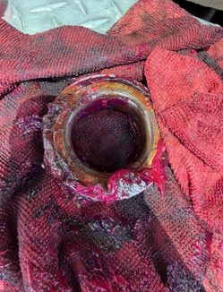 Don’t let a dirty trailer bearing seize up and ruin your day / need bearing / brakes/lights /axles / brake controllers