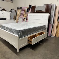 Queen Bed With Mattress $399