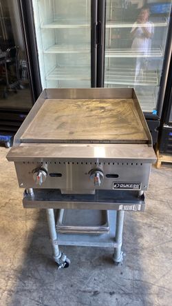 Dukers Commercial Gas Flat Top Griddle