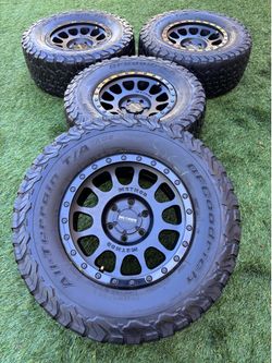 Method rims Toyota Tacoma 4Runner tundra Chevy rims