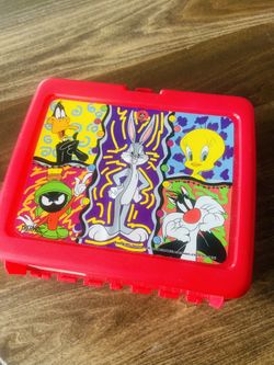 Mint Condition like new  Vintage Vontage Looney Tunes Thermos w Thermos