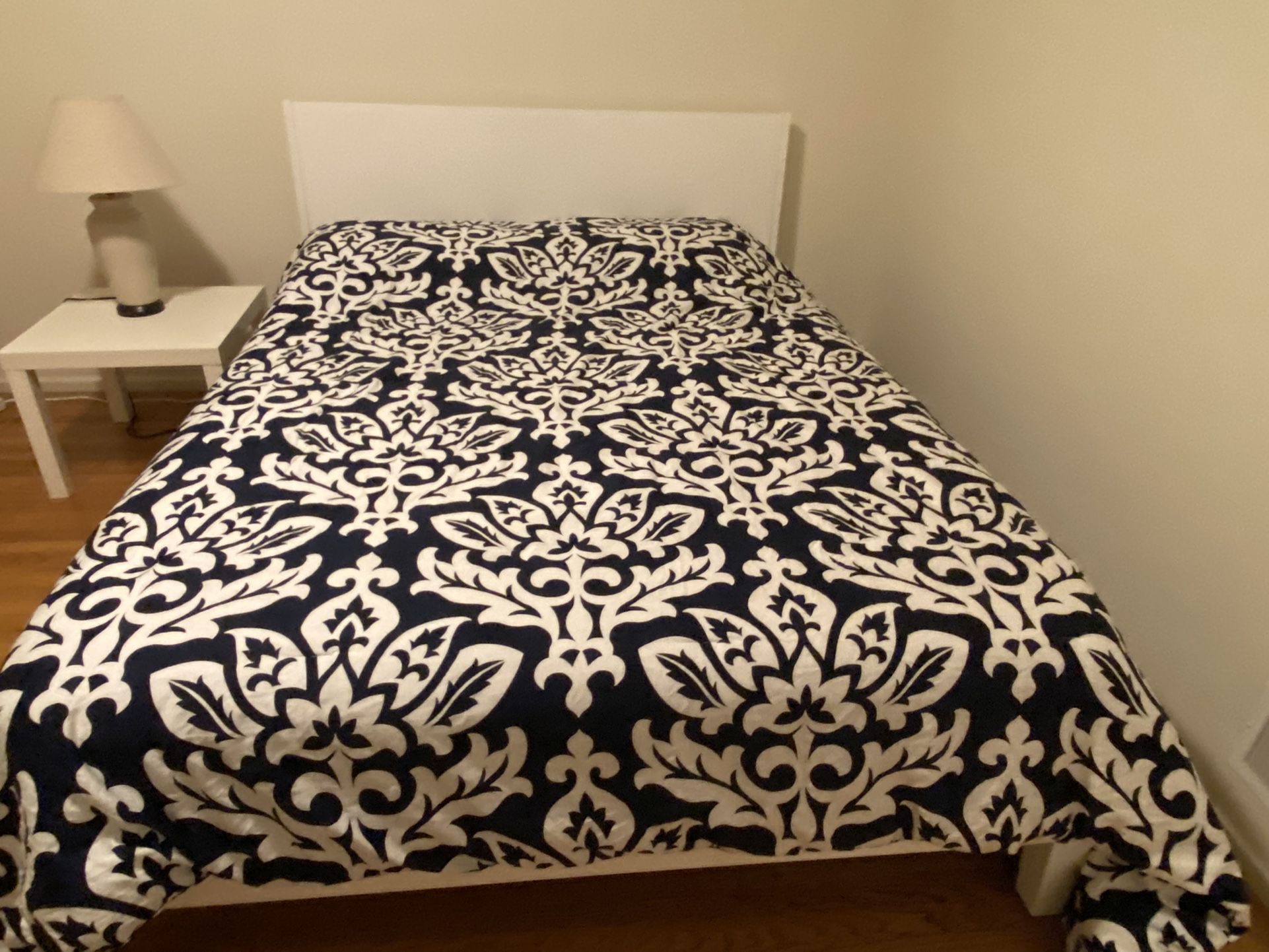 Ikea Queen Bed Frame With Sealy Mattress