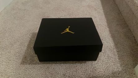 Air Jordan 1 Mid BG