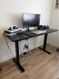 VIVO Electric 60 x 24 in Standing Desk