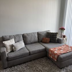 Small L-shaped Sectional  *Couch Only*