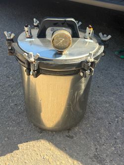 Pressure steam sterilizer