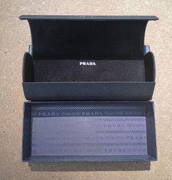 NEW PRADA DESIGNER GLASSES CASE