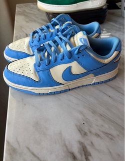 Nikes $50!!! Sz.9 1/2