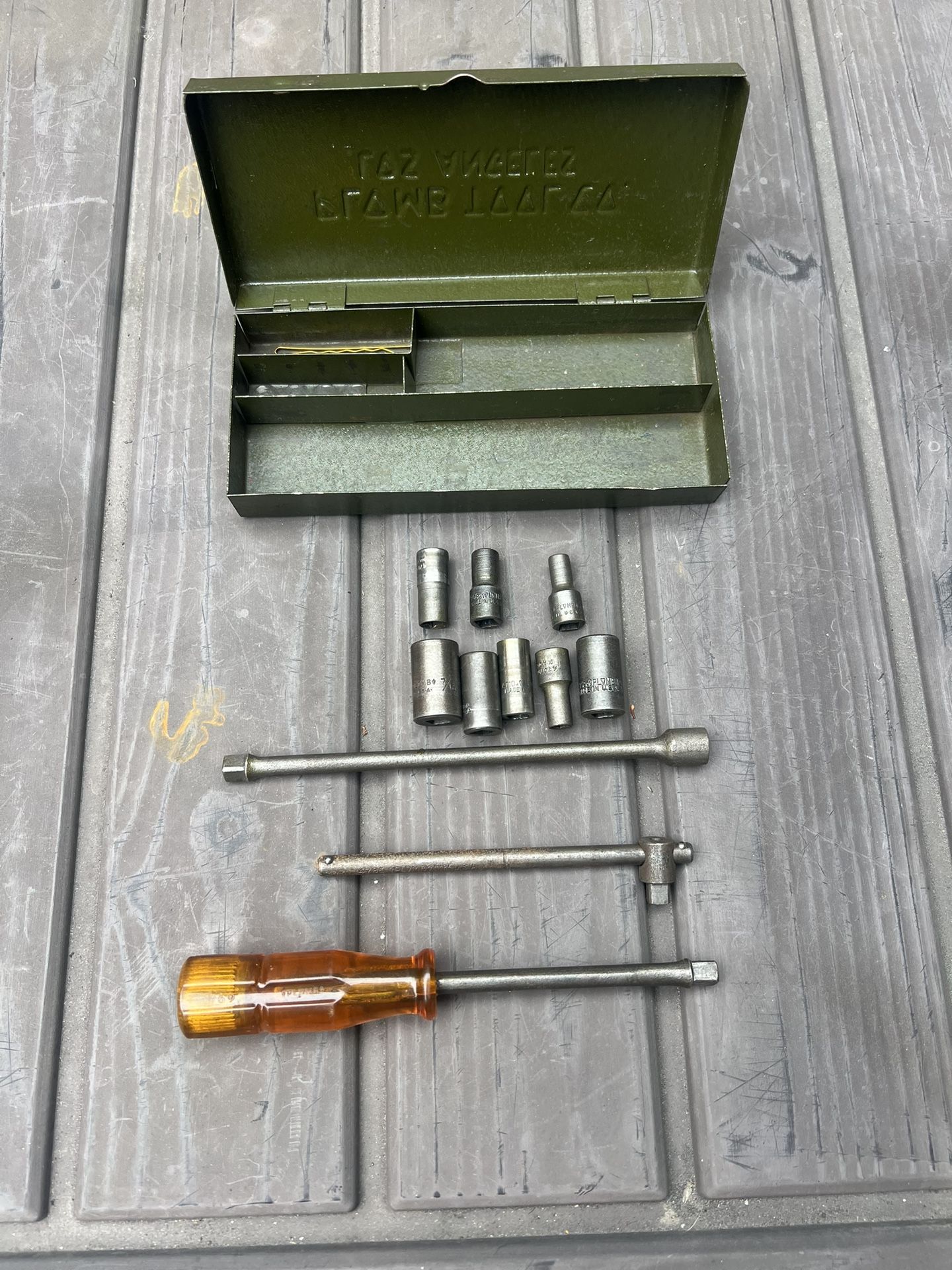 Los Angeles Plomb Tools
