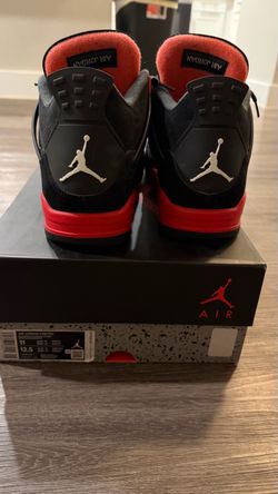 Jordan 4 Retro ‘Red Thunder’