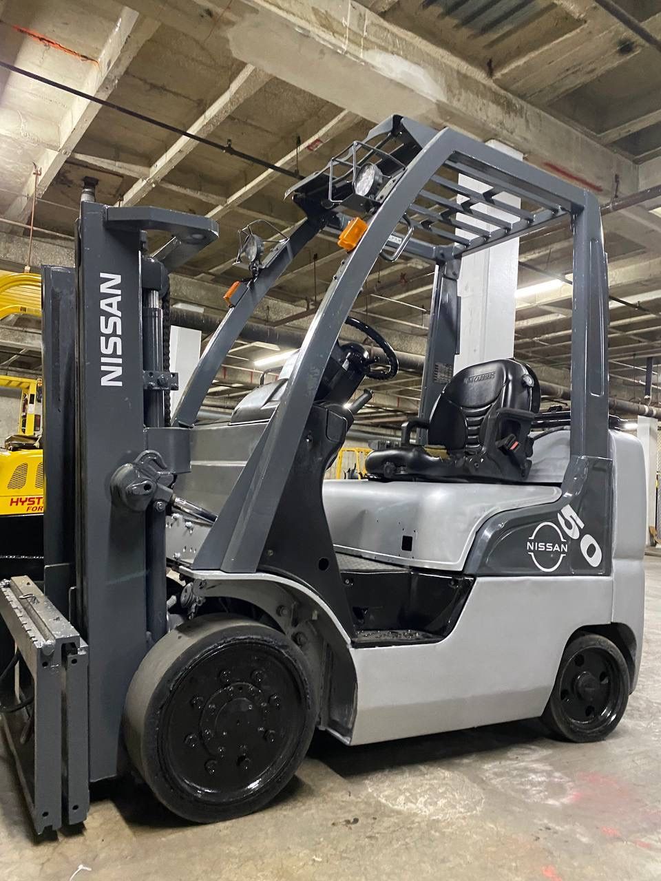 2019 NISSAN Forklift for sale 