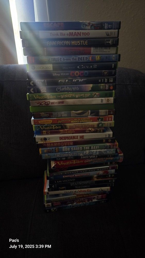34 Movie DVDS