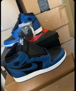 Brand New Nike Air Jordan Retro 1 Shoes Marine Blue Size 5Y&6Y