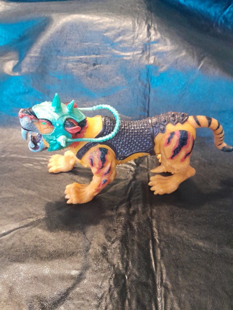 KO MOTU ko Battle Cat Galaxy  Warriors Sungold