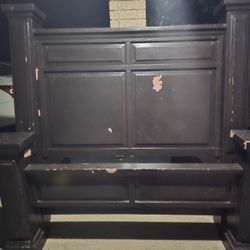 Queen Size Head Board And Frame 