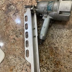 Hitachi Nail Gun NR83A2