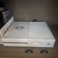 Xbox One ,9 Games, Two Controllers For Sale 