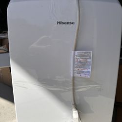 New Portable Air Conditioner 7000 BTU