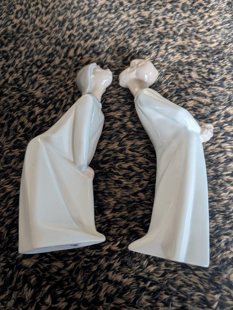 Lladro "Children In Nightgowns"