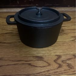 6 Mini Cast Iron Serving Pot
