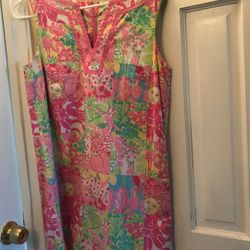 Lilly Pulitzer size 8