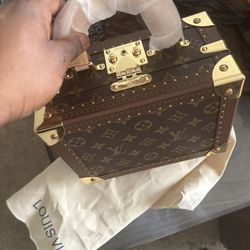 Louis Vuitton Petite Valise