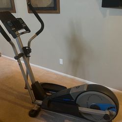Free- Pro form XP 110 Carb counter Elliptical Machine