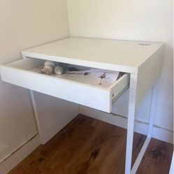 White Desk
