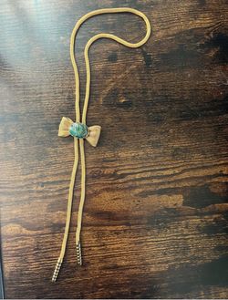 VINTAGE Gold Tone Mesh Bolo Tie
