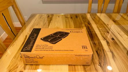 Pampered Chef Mini Loaf Pan